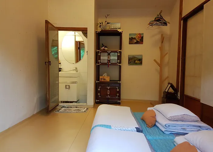 Gongsimga Hanok 2* Seul