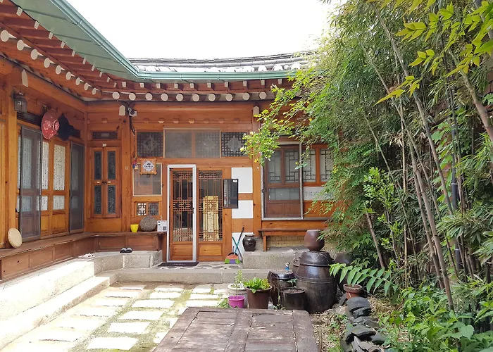 Gongsimga Hanok Casa de hóspedes Seul