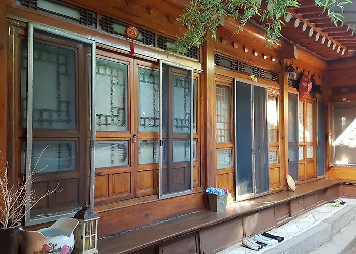 Gongsimga Hanok Casa de hóspedes Seul