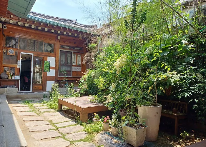 Gongsimga Hanok