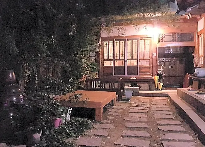 Gongsimga Hanok Casa de hóspedes Seul