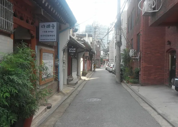 Gongsimga Hanok 2* Seul