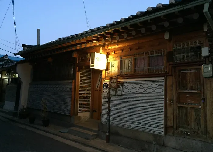Gongsimga Hanok Seul